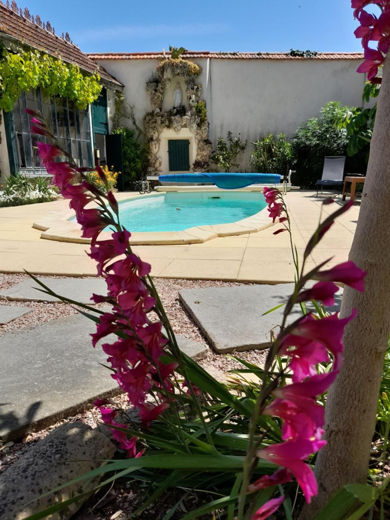 Villa Saint Leon Badens Exterior photo